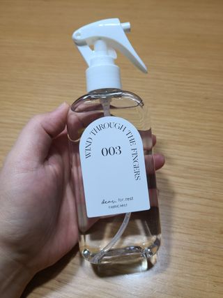 디어포레스트 숲속의 하루 패브릭미스트 (섬유향수/ 룸스프레이) 200ml — 5점을 준 리뷰어가 2022년 7월 올린 사용 사진
