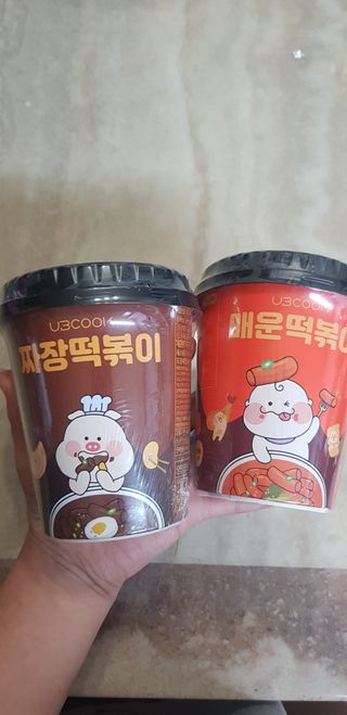 유비쿡 컵떡볶이 매운컵떡볶이2개/ 짜장컵떡볶이 2개  총 4개세트 — 4점을 준 리뷰어가 2021년 6월 올린 사용 사진