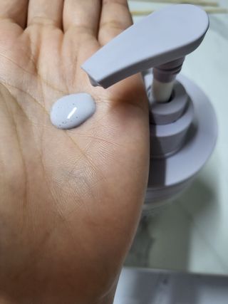 벨먼 내추럴 스파 머드레티놀 바디워시(그린로즈, 미드나잇 피오니) — 5점을 준 리뷰어가 2022년 6월 올린 사용 사진
