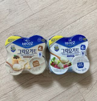 매일바이오 그릭요거트 오리지널 플레인 4개, 로스터리 커피믹스 4개 — 4.5점을 준 리뷰어가 2021년 12월 올린 사용 사진