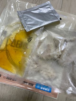 스테이테이블 고소한 인절미를 만난 꿔바로우 — 4점을 준 리뷰어가 2021년 5월 올린 사용 사진