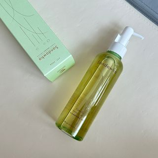 스킨큐어 산다화 순한 클렌징 동백 오일 200ml — 5점을 준 리뷰어가 2023년 4월 올린 사용 사진