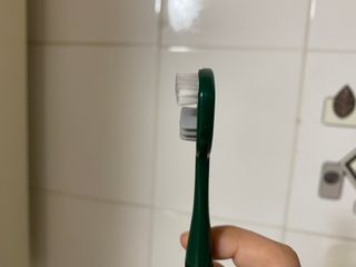 크리오 클리어스 혀백태제거 구취관리 혀클리너 — 5점을 준 리뷰어가 2021년 3월 올린 사용 사진