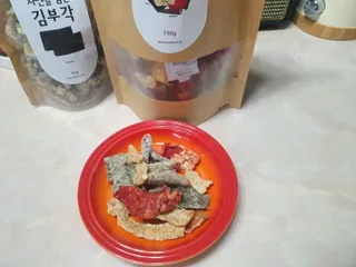 자연을담은모듬부각 — 5점을 준 리뷰어가 2022년 1월 올린 사용 사진