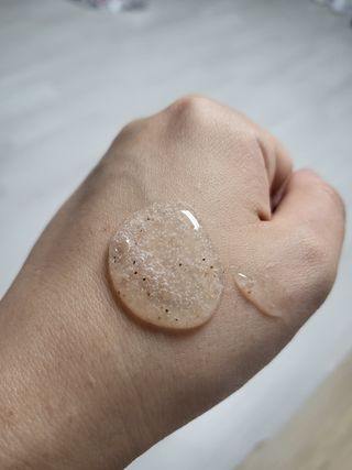 벨먼 내추럴스파 수분광채 스크럽 바디워시 600ml 5종 — 5점을 준 리뷰어가 2022년 5월 올린 사용 사진