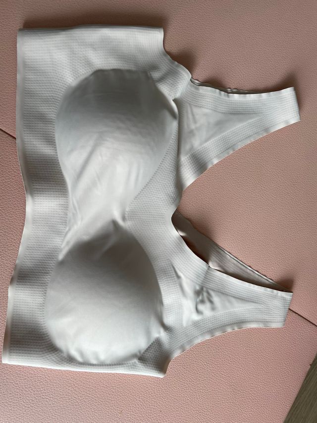 어랏오브 속살브라 (SOKSAL Brassiere) 리뷰 사진