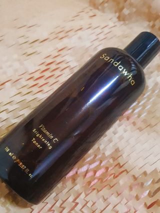 스킨큐어 산다화 비타민c 화이트닝 토너 150ml — 5점을 준 리뷰어가 2021년 12월 올린 사용 사진