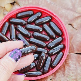 Swisse 스위스 고함량 프로폴리스 2,000mg 210정 — 5점을 준 리뷰어가 2021년 12월 올린 사용 사진