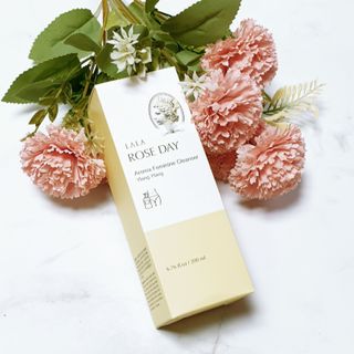 라라로즈데이 시즌2 여성청결제 200ml 아로마 페미민 클렌저, 독일더마인증 — 5점을 준 리뷰어가 2021년 8월 올린 사용 사진