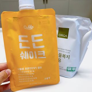 [덜다] 든든 식물성 단백질 쉐이크 40g X 7입 (곡물/딸기) — 5점을 준 리뷰어가 2023년 8월 올린 사용 사진