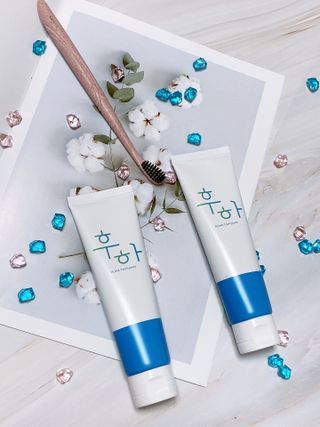 [심폐소생소] 무불소 임산부 천연 치약 — 4.5점을 준 리뷰어가 2021년 9월 올린 사용 사진