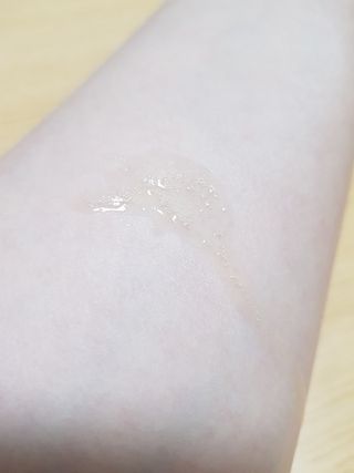 AYU25[아유트웬티파이브] 피부건강에 꼭 필요한 pH 약산성 와일드 로즈토너 — 4점을 준 리뷰어가 2021년 5월 올린 사용 사진
