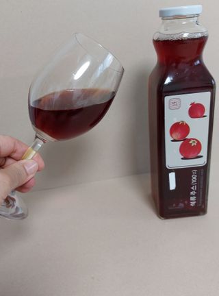 [바이윙클] 페르시아 유기농 석류 착즙주스 750ml 2병 + 선물박스 세트 — 5점을 준 리뷰어가 2022년 3월 올린 사용 사진