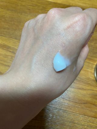 피부미 골드베릴 미라클페어 세레이징 퍼밍 크림 50ml — 5점을 준 리뷰어가 2021년 9월 올린 사용 사진