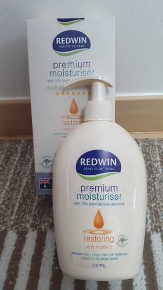 H365 Redwin Premium Moisturiser 레드윈 프리미엄 모이스춰라이저 500ml — 4.5점을 준 리뷰어가 2021년 4월 올린 사용 사진