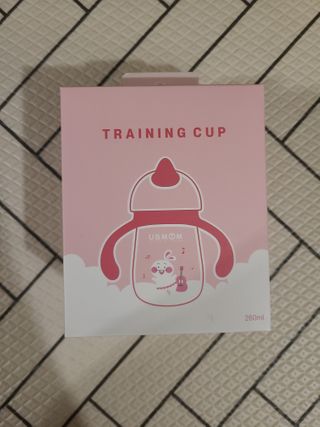 유비맘 트라이탄 코니빨대컵_컬러 랜덤 발송 — 5점을 준 리뷰어가 2021년 1월 올린 사용 사진