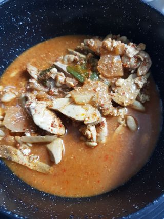 소담스퀘어 상암 궁중해물탕조씨집 백년가게 조씨집 팔뚝탕1인분550g — 2.5점을 준 리뷰어가 2022년 12월 올린 사용 사진