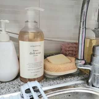 심플리오리빙 어니스트 주방세제 본품 500ml + 리필 900ml (코코넛향) — 5점을 준 리뷰어가 2022년 6월 올린 사용 사진
