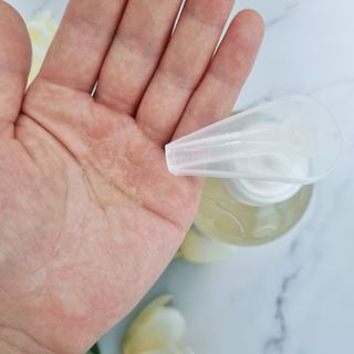 빅그린 니치 퍼퓸 바이옴바디워시 500ml(상탈, 블랙베리&베이, 블랑쉐 3종 중 택1) — 4점을 준 리뷰어가 2022년 7월 올린 사용 사진