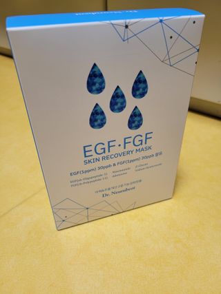 Dr.느루벗 느루벗 EGF FGF 스킨 리커버리 마스크 10장 — 5점을 준 리뷰어가 2021년 3월 올린 사용 사진