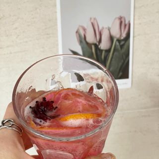 공간알파 시그니처 엘더플라워코디얼 + 핑크레몬청 2종 세트 — 5점을 준 리뷰어가 2021년 12월 올린 사용 사진