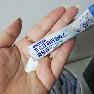 서울약사신협_포스트바이오틱스패밀리_5g x 100포 — 5점을 준 리뷰어가 2021년 3월 올린 사용 사진
