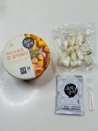 프리 [요리궁리] 타입 B (매콤,치즈,매콤까르보) 꽃떡볶이 6개입 세트 — 5점을 준 리뷰어가 2025년 2월 올린 사용 사진