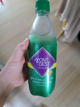 몽베스트 Montbest with Sparkling water Lemon OR Lime 20병(랜덤) — 5점을 준 리뷰어가 2022년 6월 올린 사용 사진