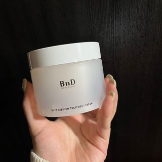 비엔디 2NOW[한글]BnD 바디 주름개선 엉덩이크림 — 5점을 준 리뷰어가 2025년 1월 올린 사용 사진