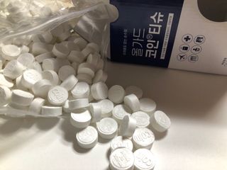[올가드] 무방부제 대용량 코인티슈 500개입 + 휴대용케이스 1개 — 5점을 준 리뷰어가 2022년 12월 올린 사용 사진