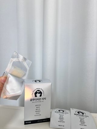 메디포스트 모비타 글루타치온 이지 필름형 30매 — 5점을 준 리뷰어가 2022년 12월 올린 사용 사진