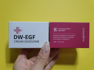 이지듀 DW-EGF 크림 다이브좀_콜라겐이 쏙쏙, 탄력피부로 다이빙 — 5점을 준 리뷰어가 2021년 2월 올린 사용 사진