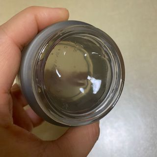 [NEW_버진팜스 푸딩수딩] 투명 푸딩젤이 선사하는 빠른 진정과 깨끗한 피부결 정돈 — 4.5점을 준 리뷰어가 2021년 10월 올린 사용 사진