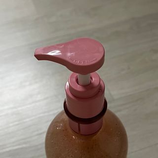 벨먼 내추럴스파 수분광채 스크럽 바디워시 600ml 5종 — 5점을 준 리뷰어가 2022년 5월 올린 사용 사진