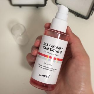 썸헤어 / SUMHAIR 썸헤어 실키 테라피 헤어 에센스 — 5점을 준 리뷰어가 2021년 5월 올린 사용 사진
