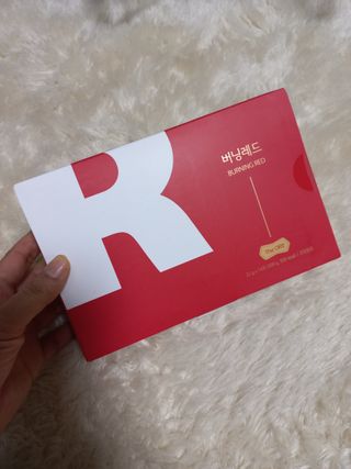 디오르 버닝레드 — 3점을 준 리뷰어가 2022년 1월 올린 사용 사진