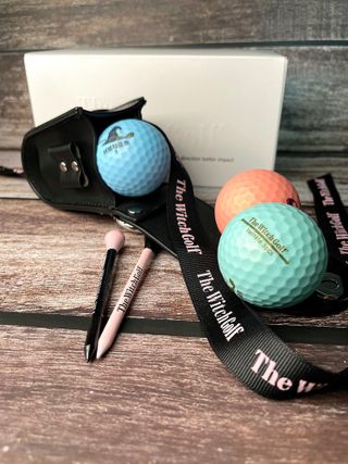 더위치골프(thewitchgolf) 프리미엄 골프 공 더위치골프 매트 펄 컬러의 3피스볼 더위치골프 골프볼 선물세트 — 5점을 준 리뷰어가 2023년 9월 올린 사용 사진