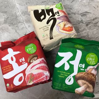 [풀무원] 자연은맛있다 정면, 백면, 홍면  세트 — 5점을 준 리뷰어가 2021년 4월 올린 사용 사진