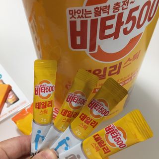 광동생활건강 [광동] 제니비타민C 비타500데일리스틱 180포+제니등신대+제니스티커 — 5점을 준 리뷰어가 2021년 12월 올린 사용 사진