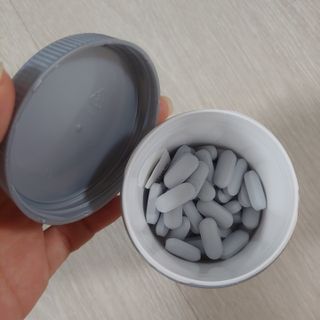 Swisse 스위스 헤어스킨네일 100정 — 5점을 준 리뷰어가 2021년 9월 올린 사용 사진