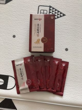 힘내라김홍삼 홍삼활력진 50ml x 5포 — 3점을 준 리뷰어가 2021년 3월 올린 사용 사진