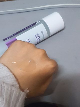 리더스코스메틱 리더스 퍼스트 샷 액티브 에센스 에이지 컨트롤 — 5점을 준 리뷰어가 2022년 1월 올린 사용 사진