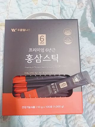 [푸름웰니스] 프리미엄 6년근 홍삼스틱 3mg x 100포 — 5점을 준 리뷰어가 2022년 3월 올린 사용 사진