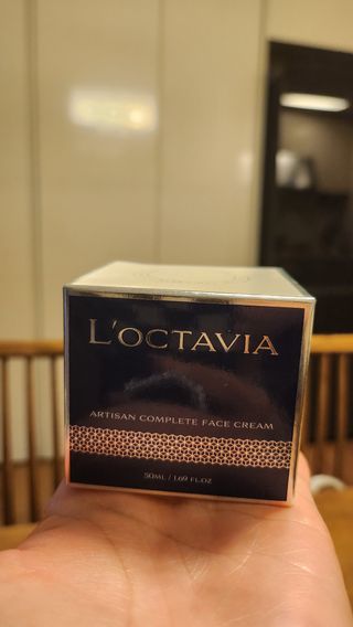 록타비아 Artisan Complete Face Cream — 5점을 준 리뷰어가 2023년 11월 올린 사용 사진