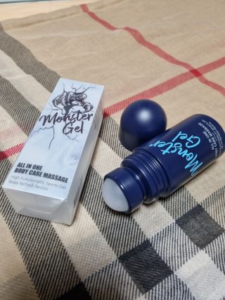 [바록스] 류현진 올인원 바디릴렉싱 몬스터겔 50ml — 5점을 준 리뷰어가 2021년 3월 올린 사용 사진