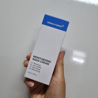 더마포레스트 모이스처라이징 아쿠아크림 / 수분크림 히알루론산 펩타이드 보습 미백 주름개선 — 5점을 준 리뷰어가 2021년 7월 올린 사용 사진