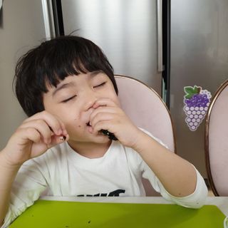 [해림맛김] 들기름에 구운 바삭바삭 김 4종 세트 + 1종 랜덤발송 총5개입 — 5점을 준 리뷰어가 2021년 2월 올린 사용 사진