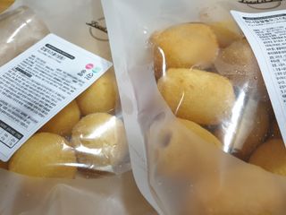 Dog&Ball 독앤볼 [Dog&Ball] 미니찹쌀볼도그 찹쌀치즈볼 — 5점을 준 리뷰어가 2021년 12월 올린 사용 사진