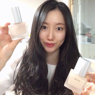 [RMK] 메이크업 베이스 + 리퀴드 파운데이션 — 5점을 준 리뷰어가 2021년 3월 올린 사용 사진