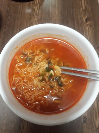 [풀무원] 자연은맛있다 정면, 백면, 홍면  세트 — 5점을 준 리뷰어가 2021년 4월 올린 사용 사진